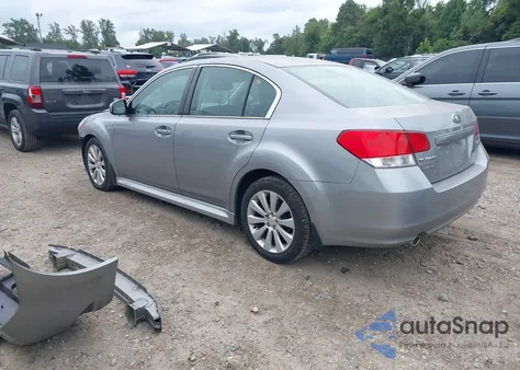 2010 Subaru Legacy 3.6R Limited z USA, uszkodzony, nr VIN 4S3BMDJ64A2220531